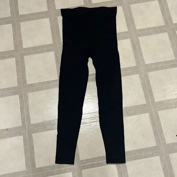 BLANQI MATERNITY SUPPORT LEGGINGS SIZE SMALL - Picture 5 of 8